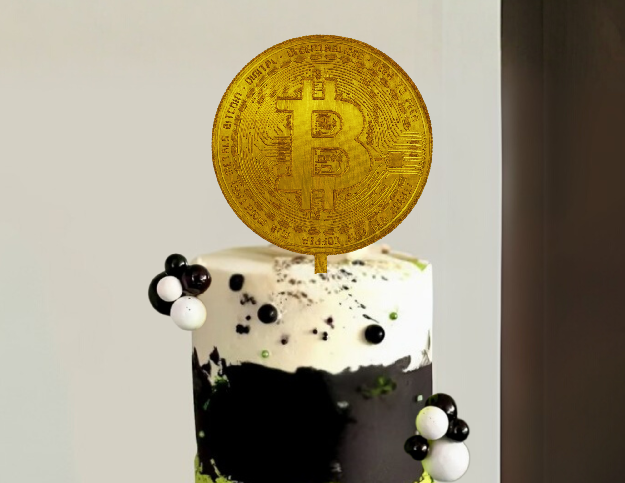 Topper na tort 🎂 Topper urodzinowy Bitcoin złota moneta dekoracja urodzinowa na tort PERSONALIZOWANY - zdjęcie 3